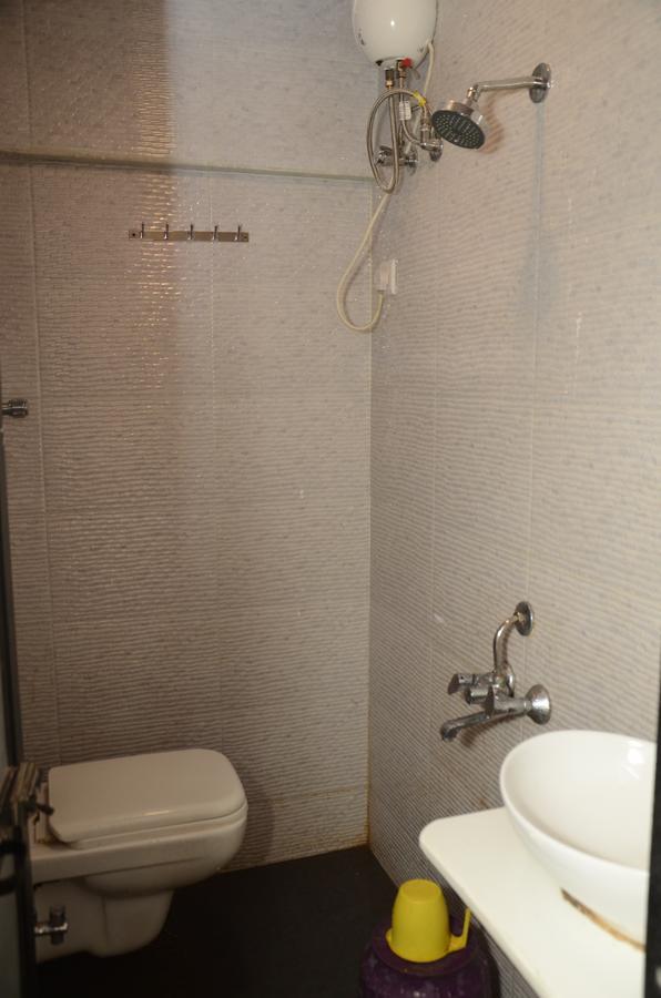 Anil Guest House Mumbai Exterior photo