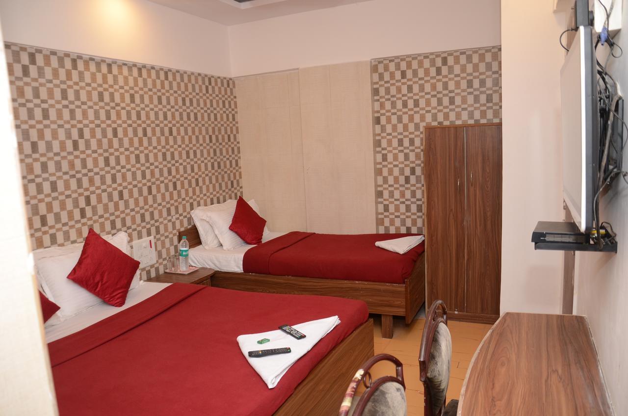 Anil Guest House Mumbai Exterior photo