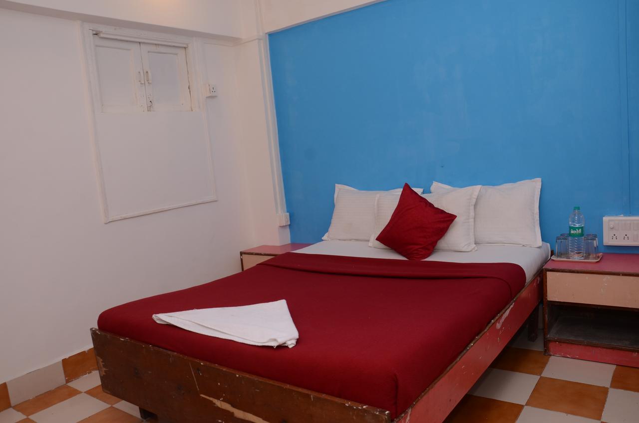 Anil Guest House Mumbai Exterior photo